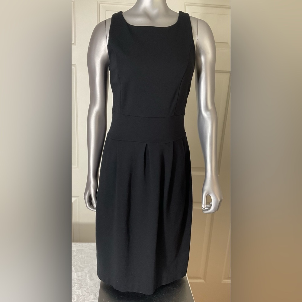 Banana Republic Sleeveless Dress Stretch Black Side Zip Women’s Size 4 NWOT